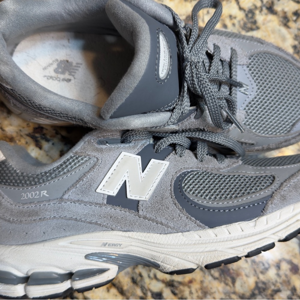 New Balance Kids Sneakers in Gray and White